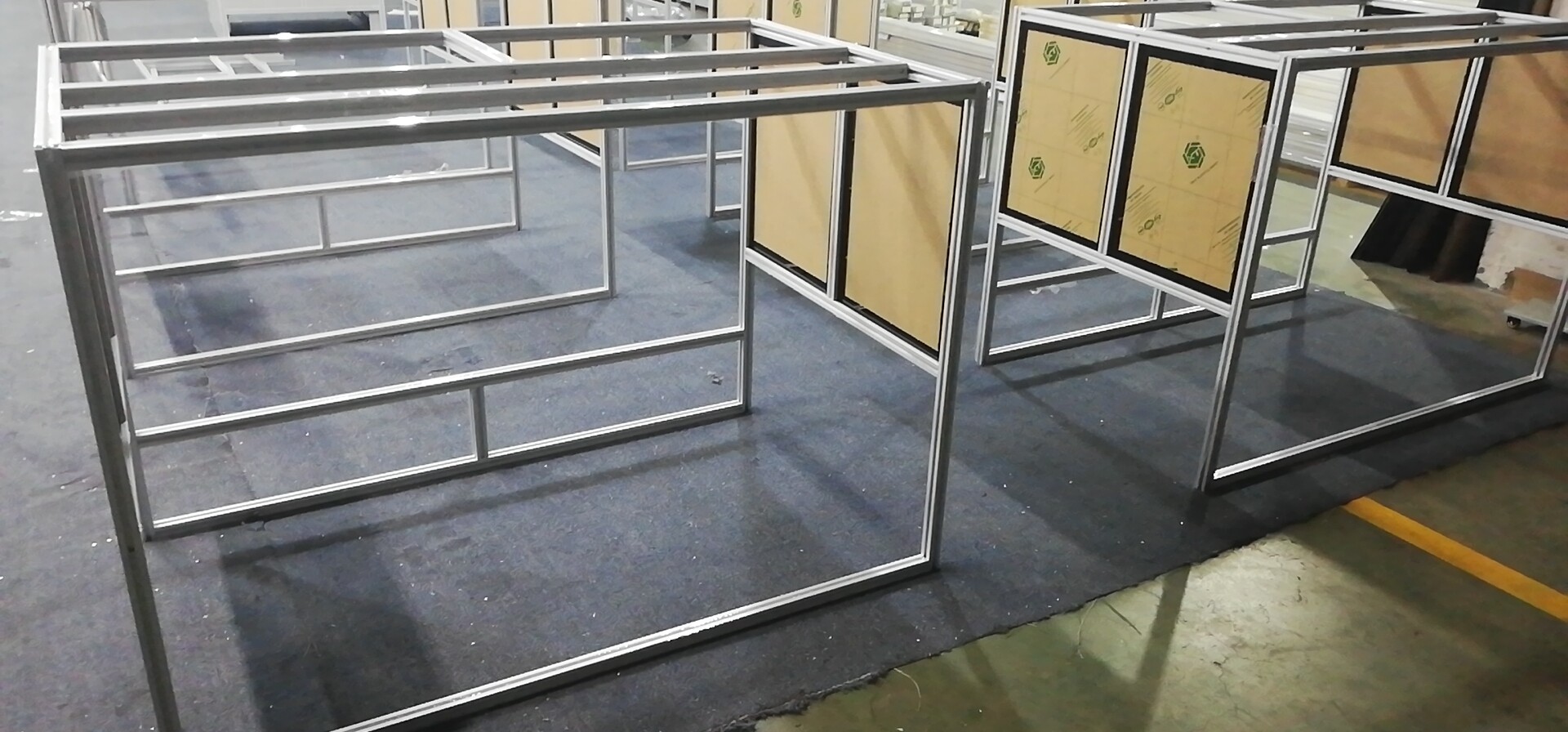 云点型材机架